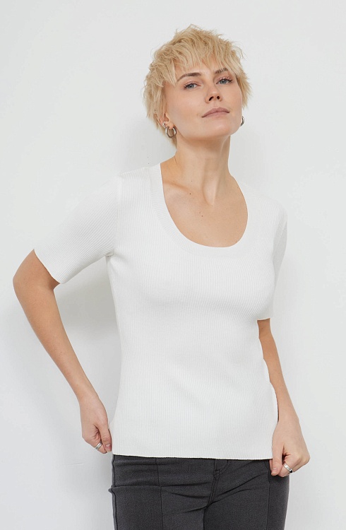 Джемпер жен. 310554.33303.0700N Молочный