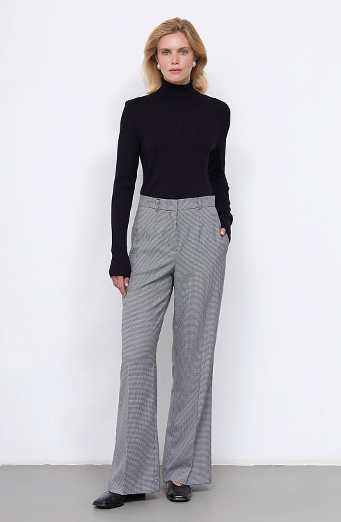 Брюки жен. 324429.11312.8202Z Чёрно-белый