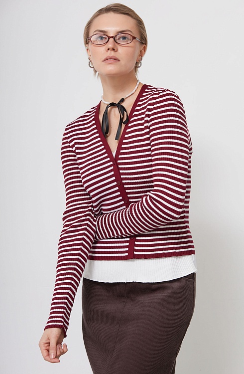 Джемпер жен. 310509.33303.4802S Бордово-молочный